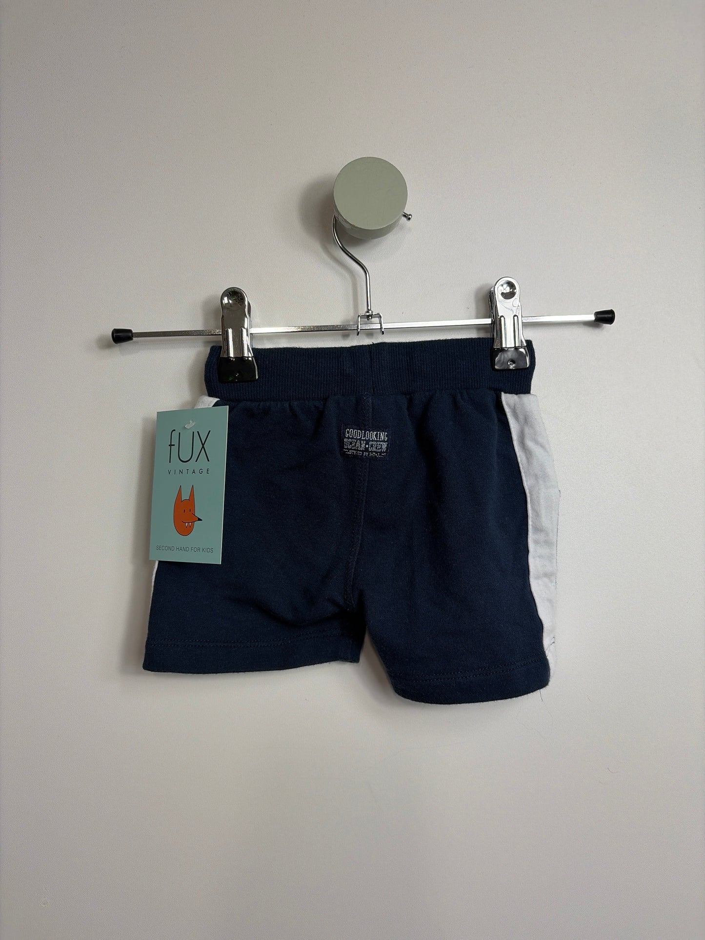SWEATSHORTS • 62 • FEETJE