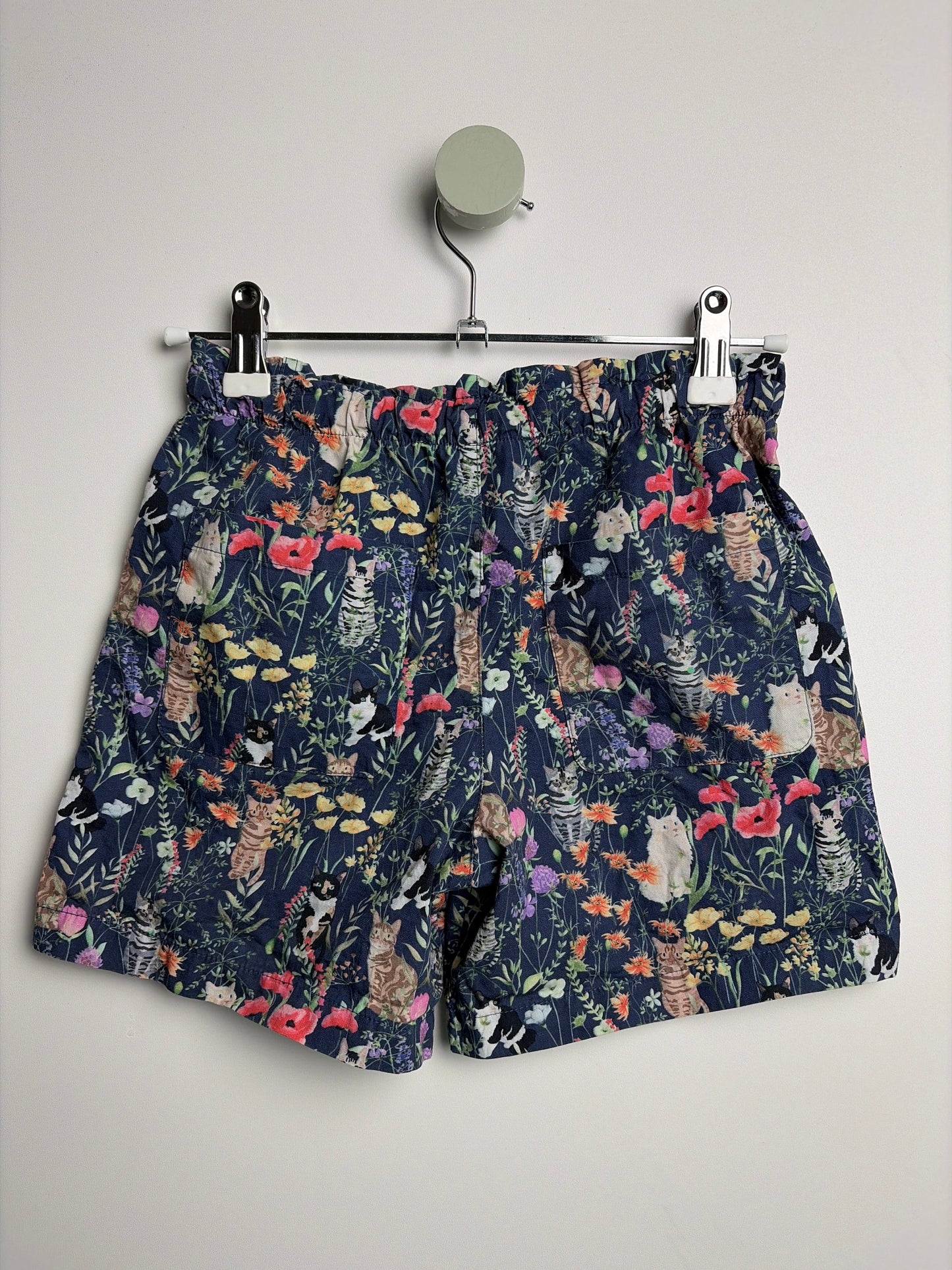 SHORTS • 128 • ENFANT TERRIBLE