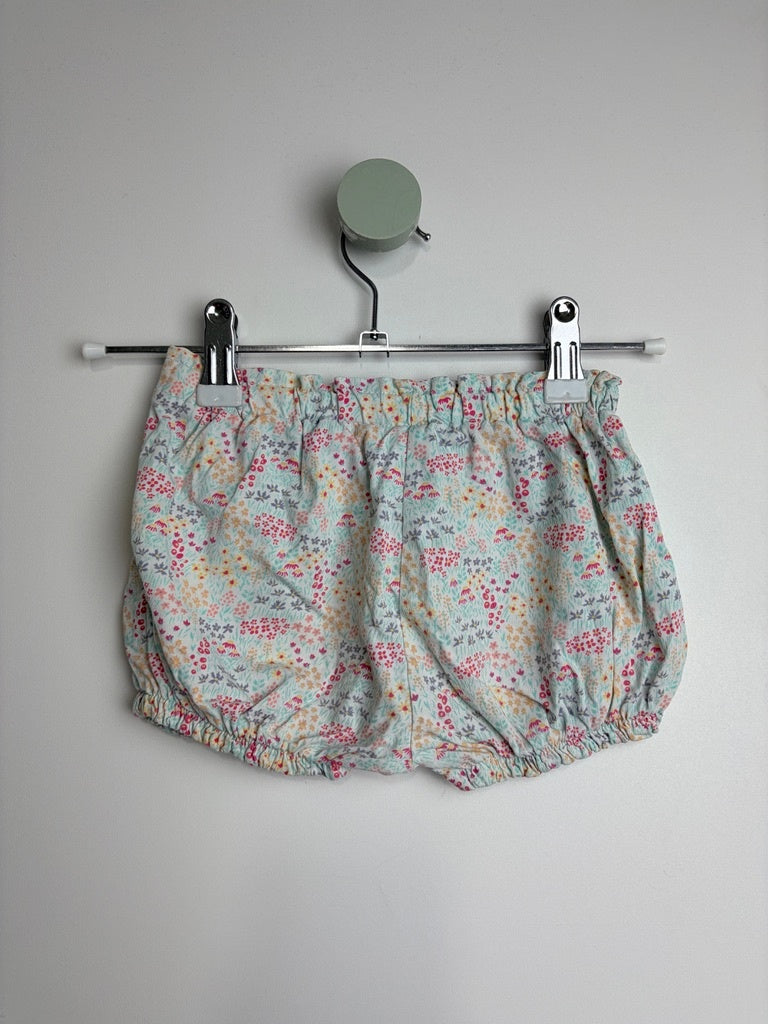 JERSEY SHORTS BLÜMCHEN • 92 • H&M