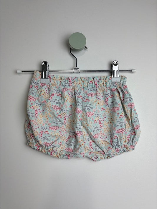 JERSEY SHORTS BLÜMCHEN • 92 • H&M