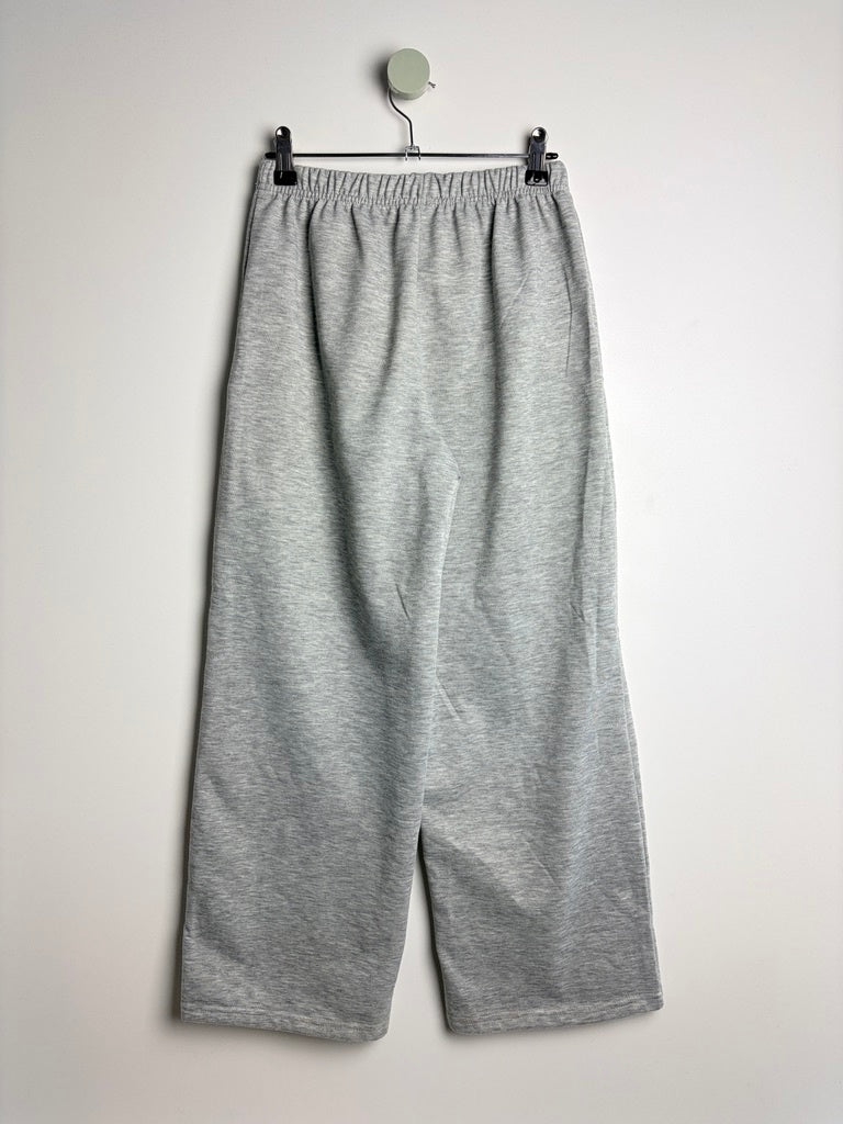 JOGGINGHOSE • 152