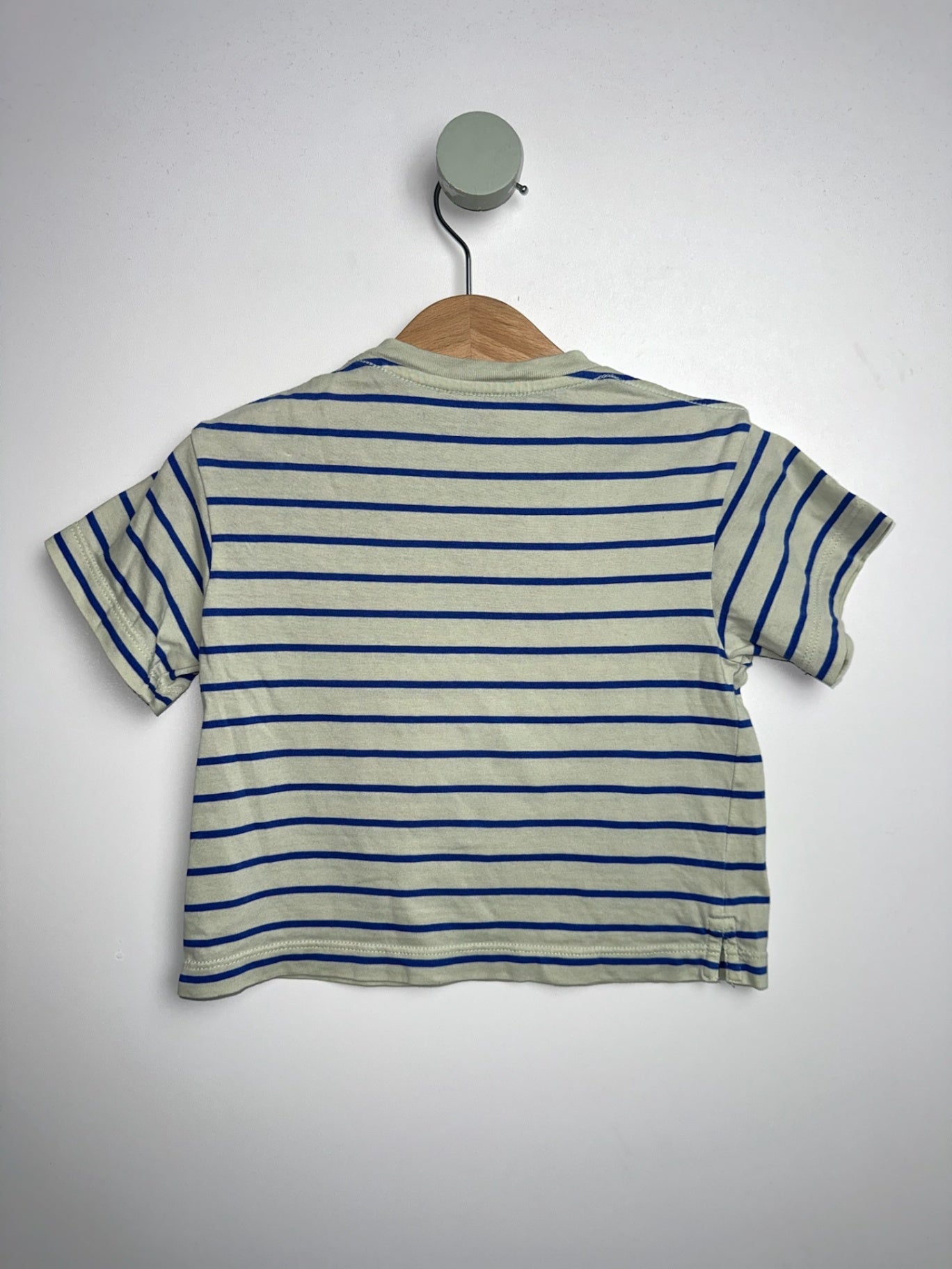 T-SHIRT • 74 • ARKET
