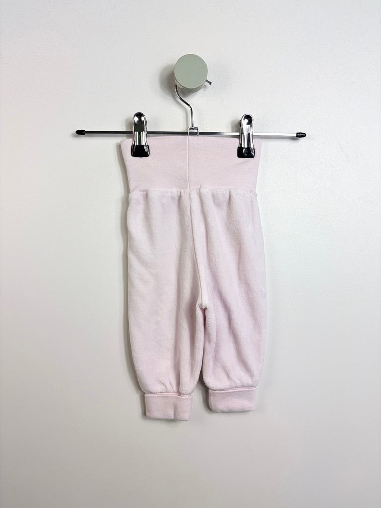 NICKI HOSE • 56 • H&M