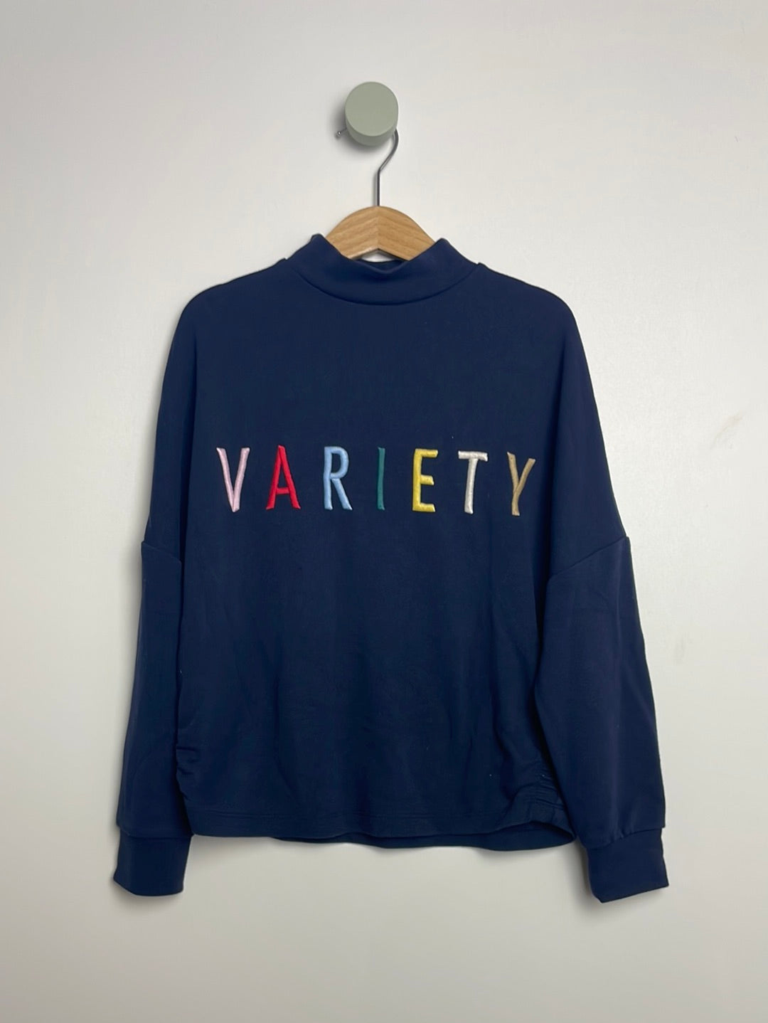 Sweatshirt • Variety • 122 • the new