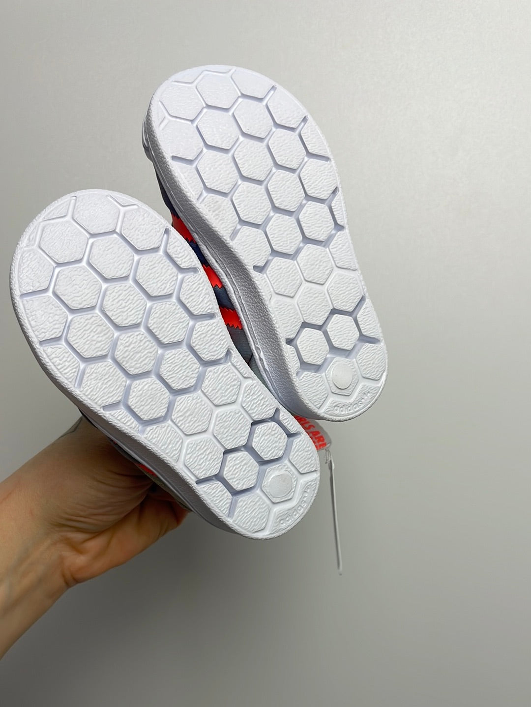 Sneaker • Schuh 20 • adidas