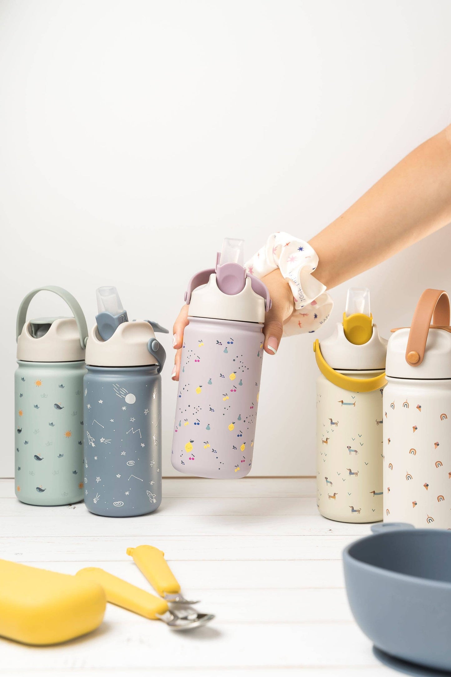 Isolierte Origami Kinderflasche aus Edelstahl