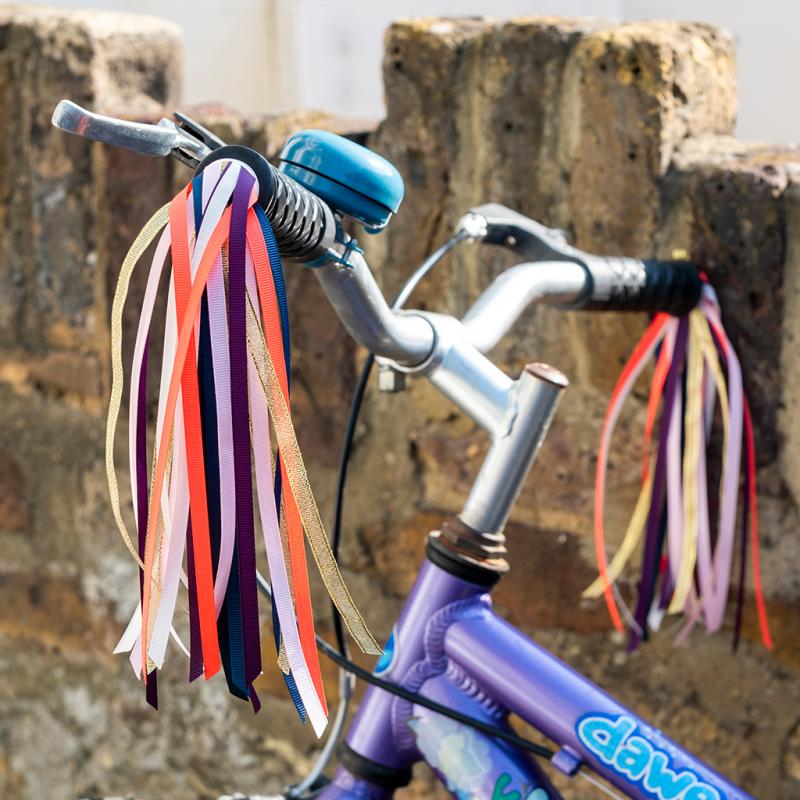 BICYCLES STREAMERS - LENKERBÄNDER • FAIRIES IN THE GARDEN