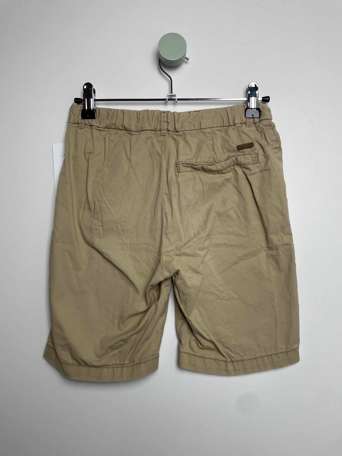 Chino Shorts • 134 • h&m