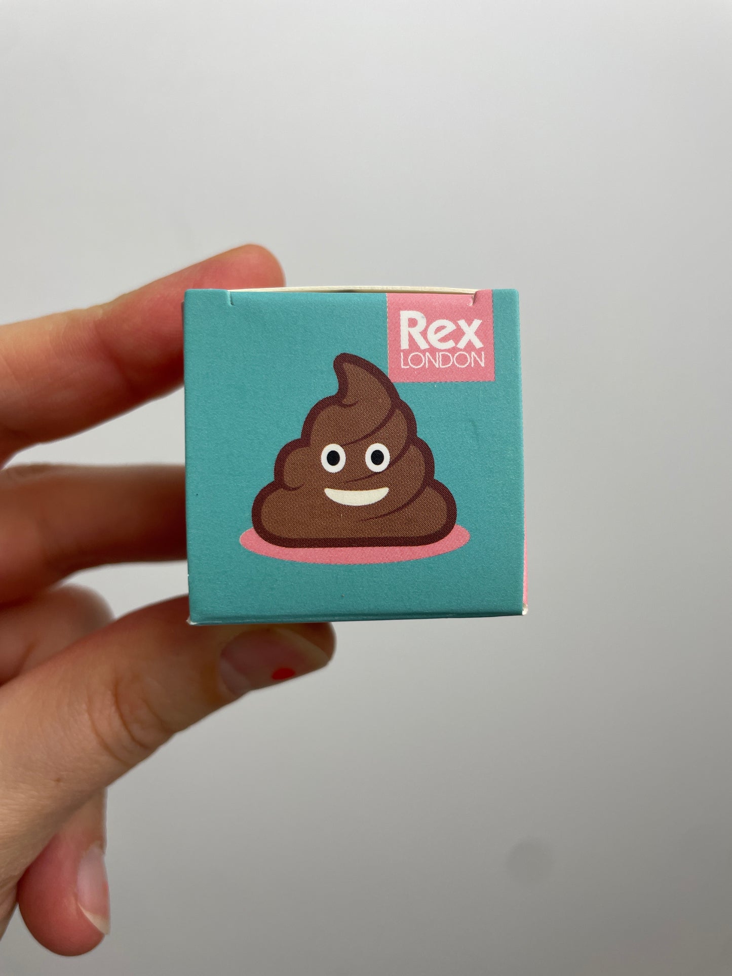 Radiergummi • Kackhaufen