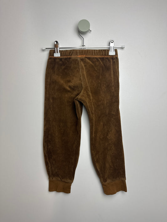 Nickihose • 92 • jny