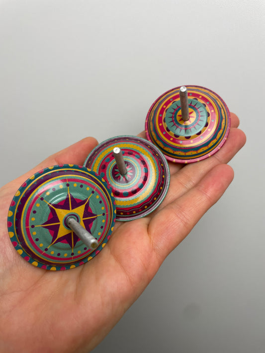 Hüpfkreisel mit Feder