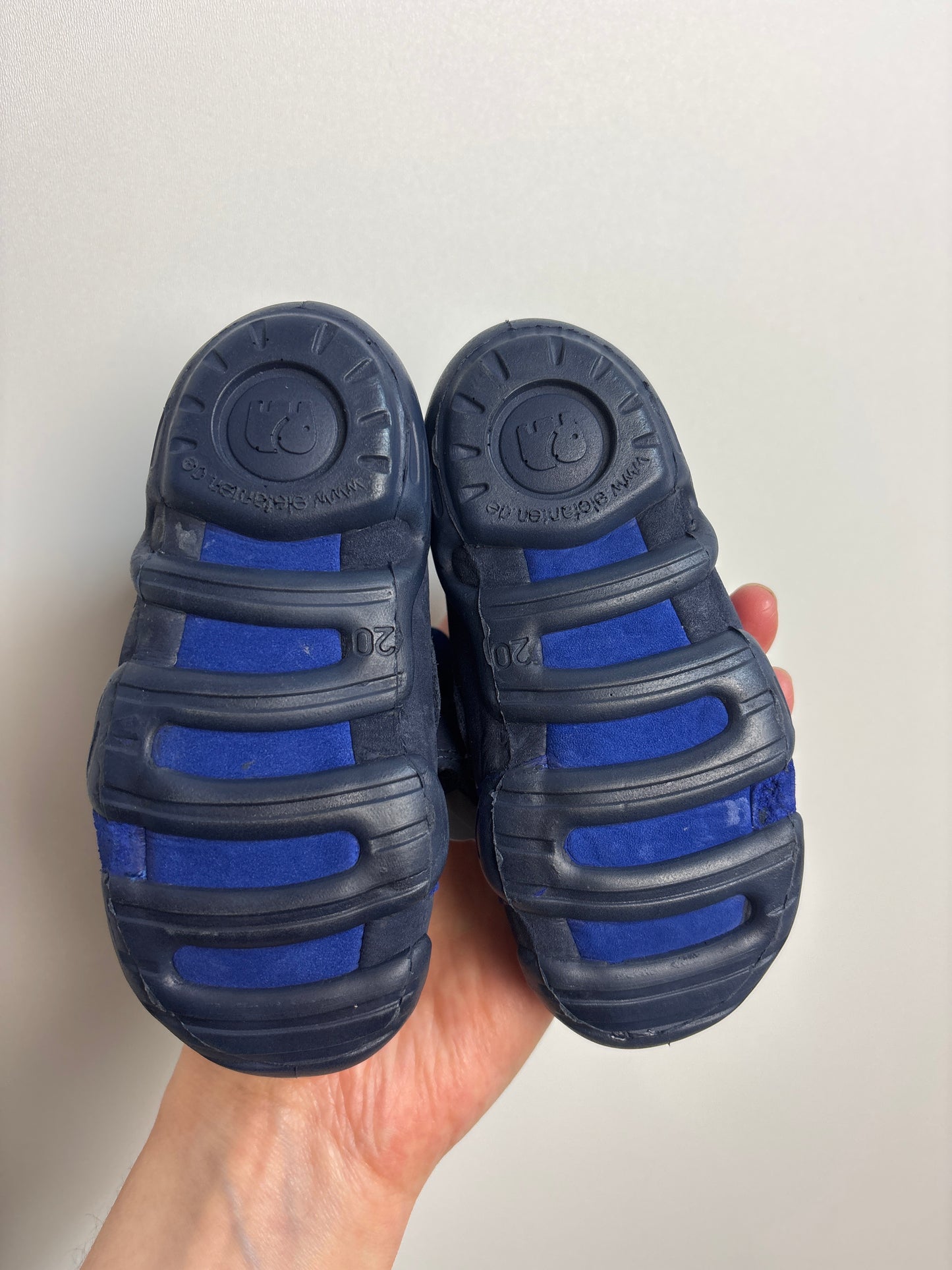 Klettschuhe • Schuh 20 • elefanten