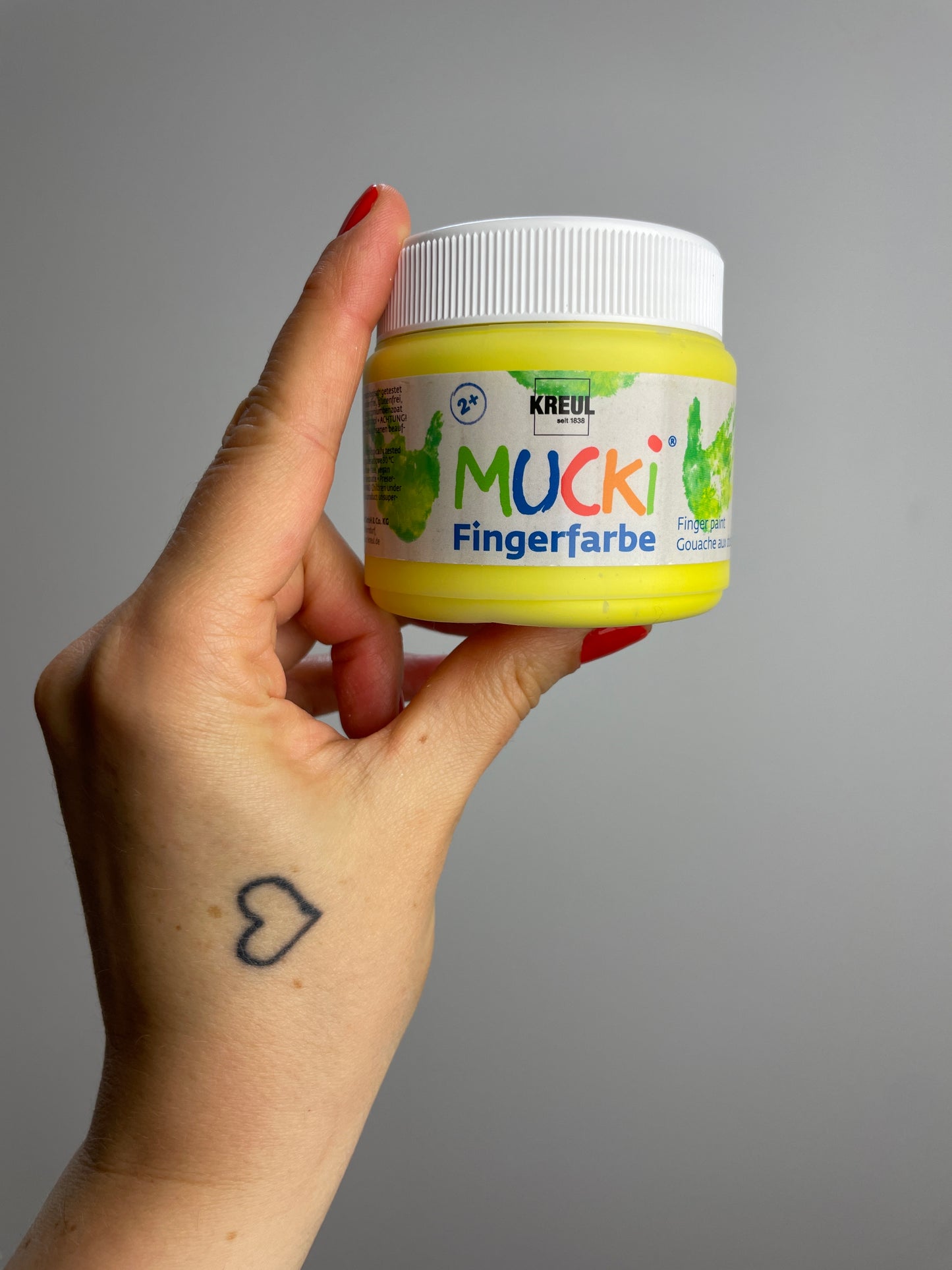 MUCKI • Fingerfarbe