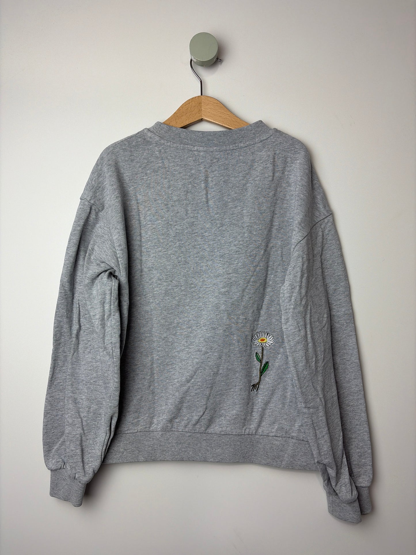 SWEATSHIRT BLUMEN • 134 • ARKET