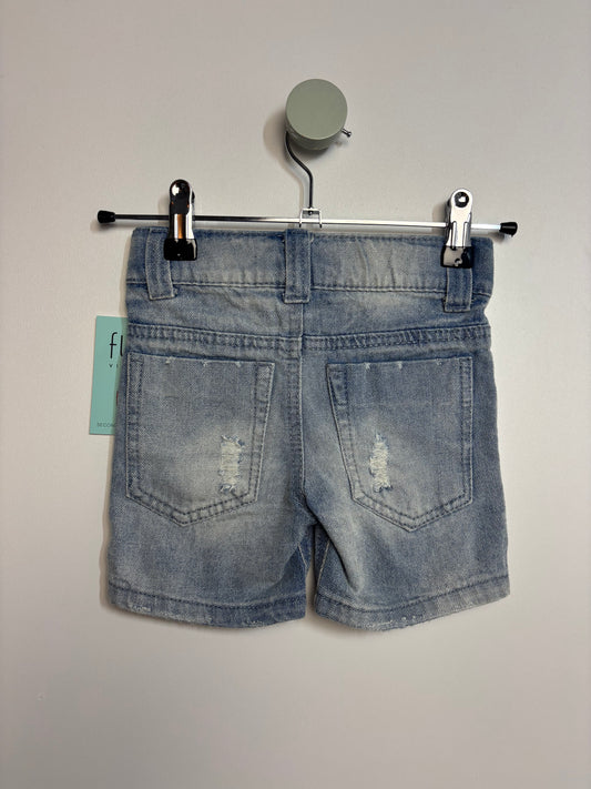 Shorts • 92 • woolworths