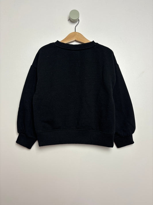 Sweater mit Goldknöpfen • 110 • zara