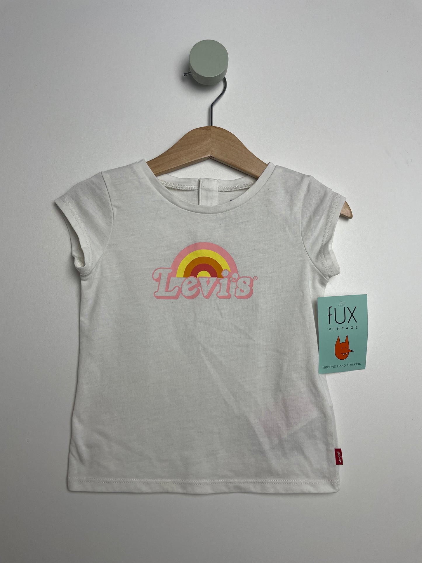 T-Shirt • 86 • levis