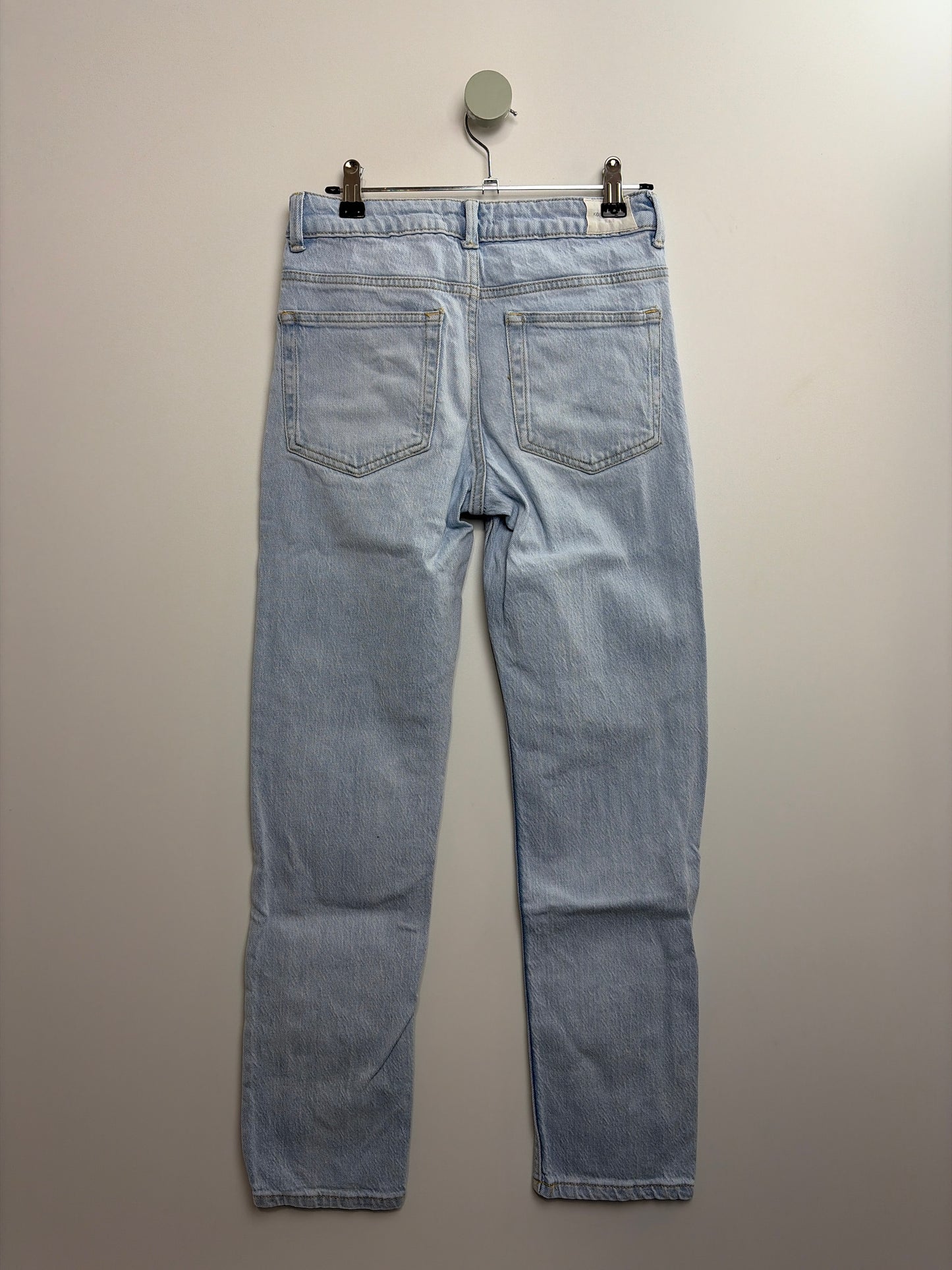 JEANS • 152 • MANGO