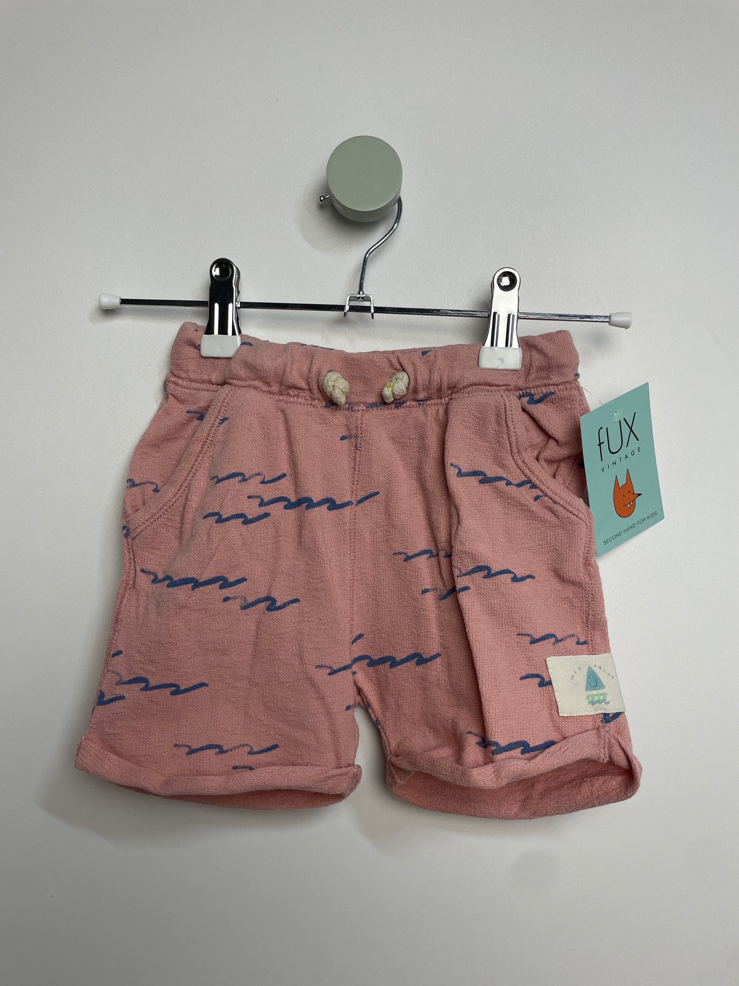 Sweatshorts• 92 • zara