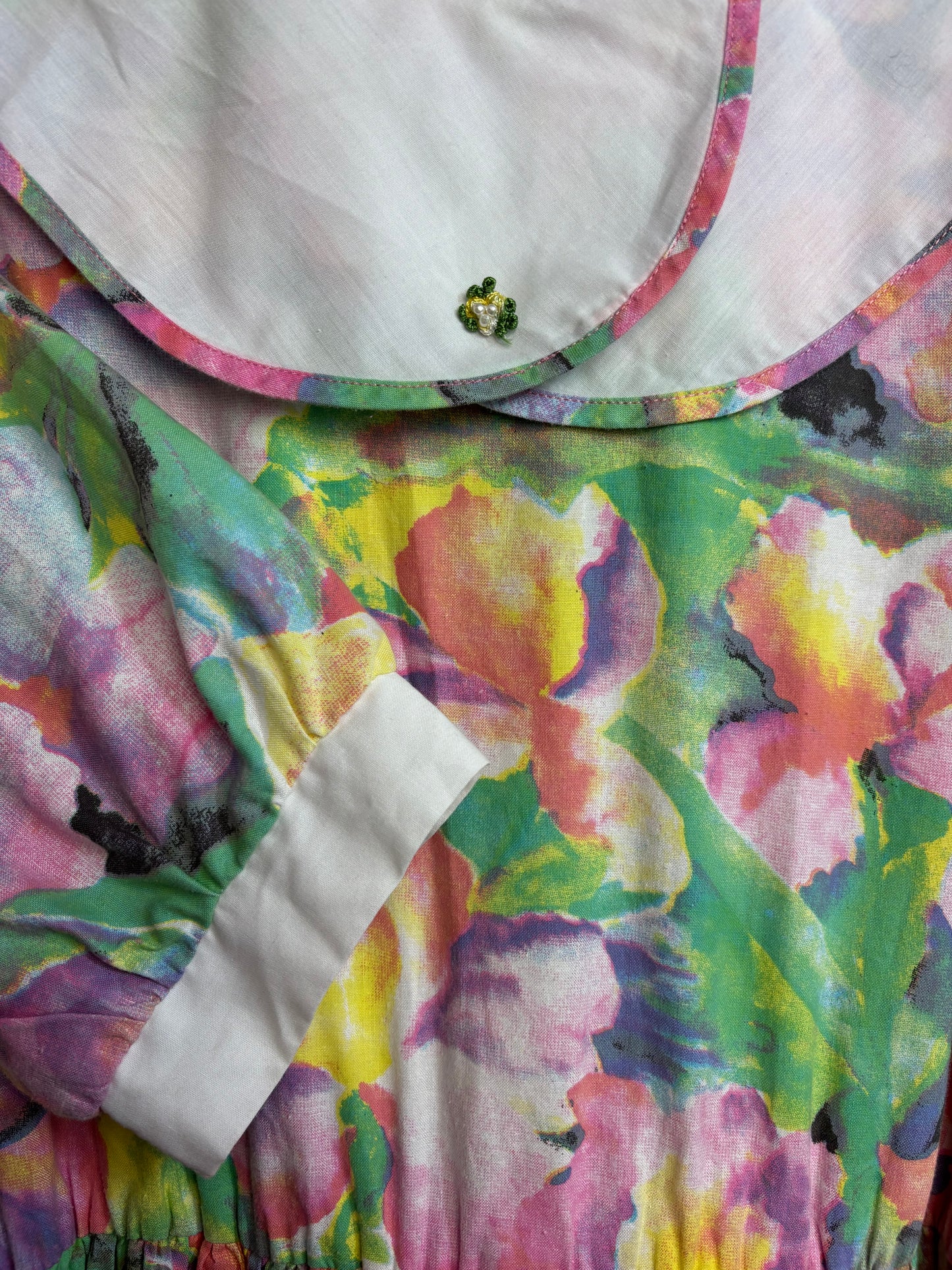Kleid Blumen mit Kragen • 152 • true vintage