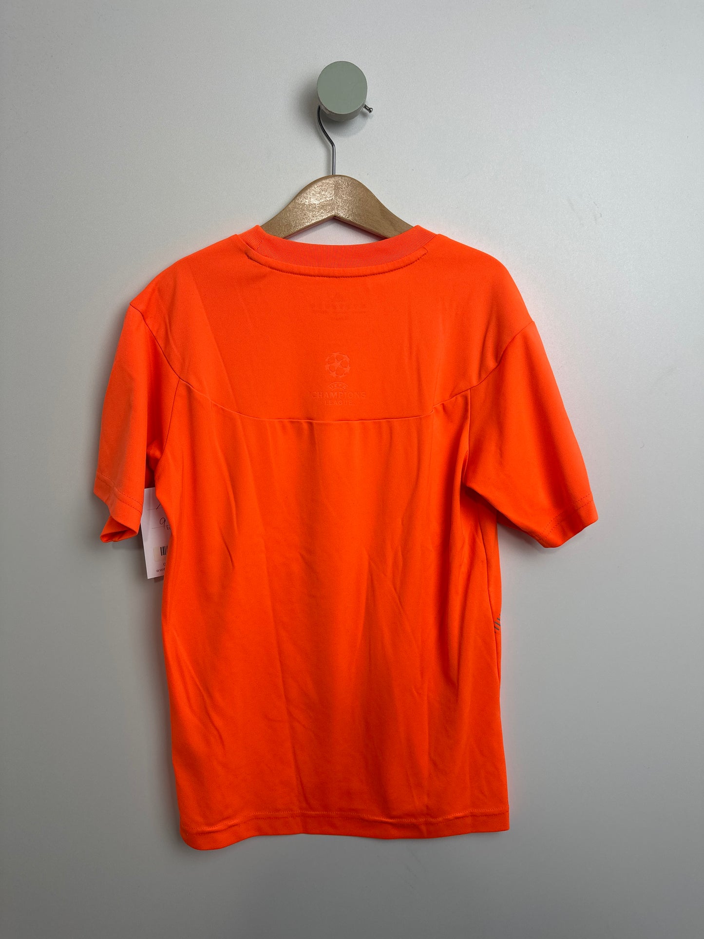 T-SHIRT • 146 • ADIDAS