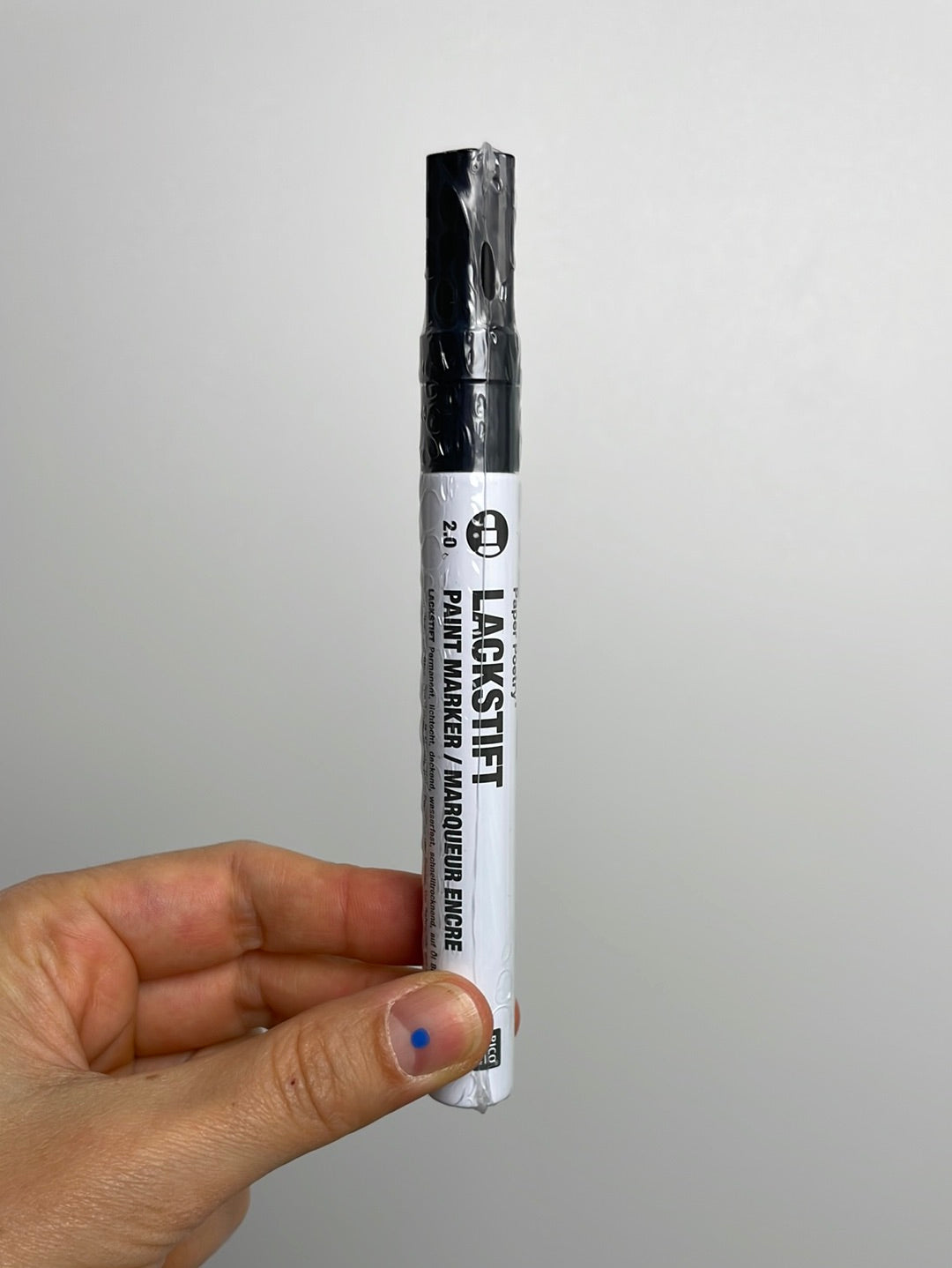 Paper Poetry • Lackmarker 2,0mm