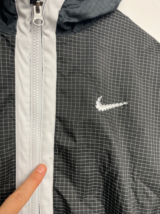 Winbreaker • 158 • nike