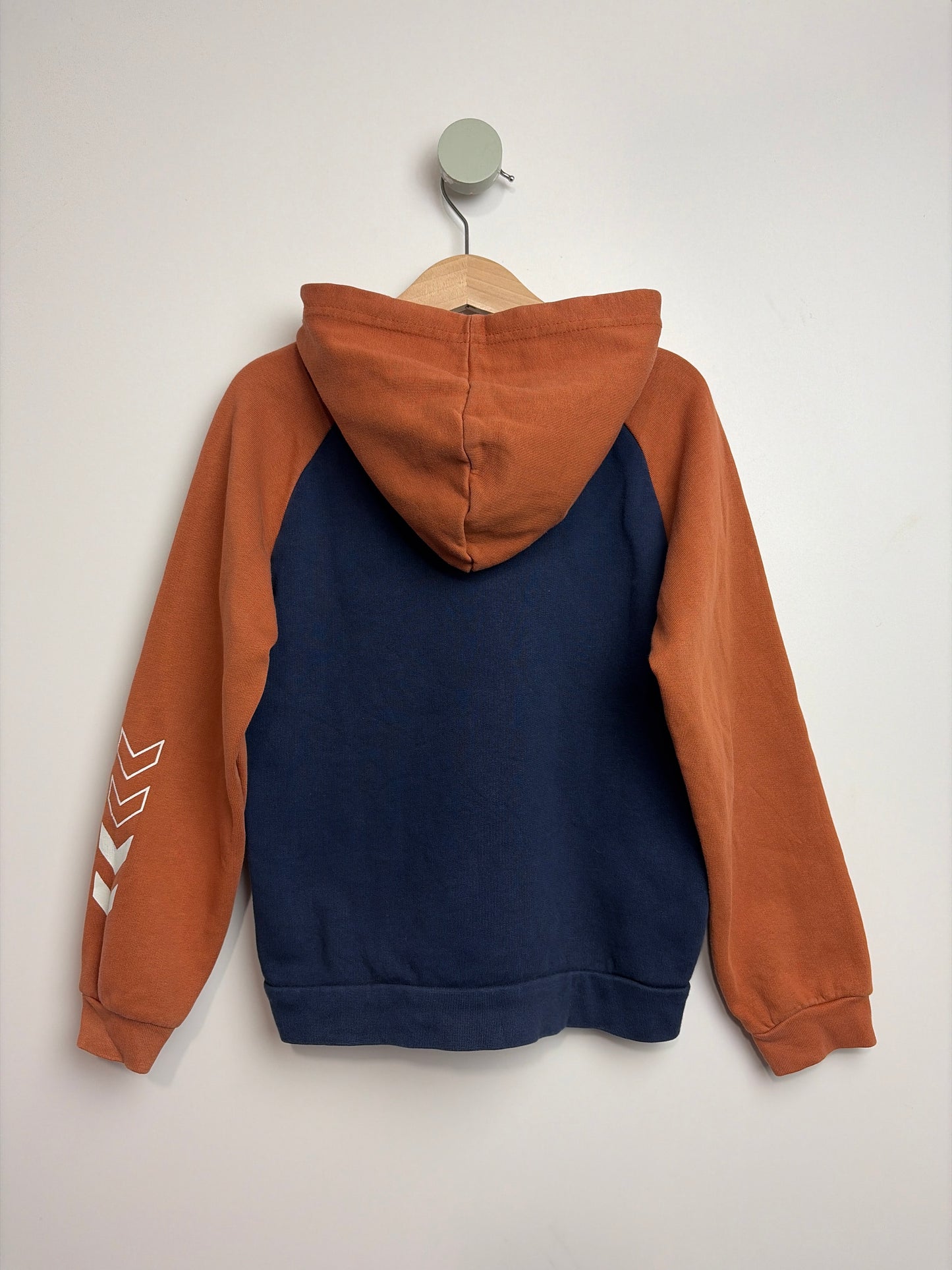 HOODIE • 116 • HUMMEL