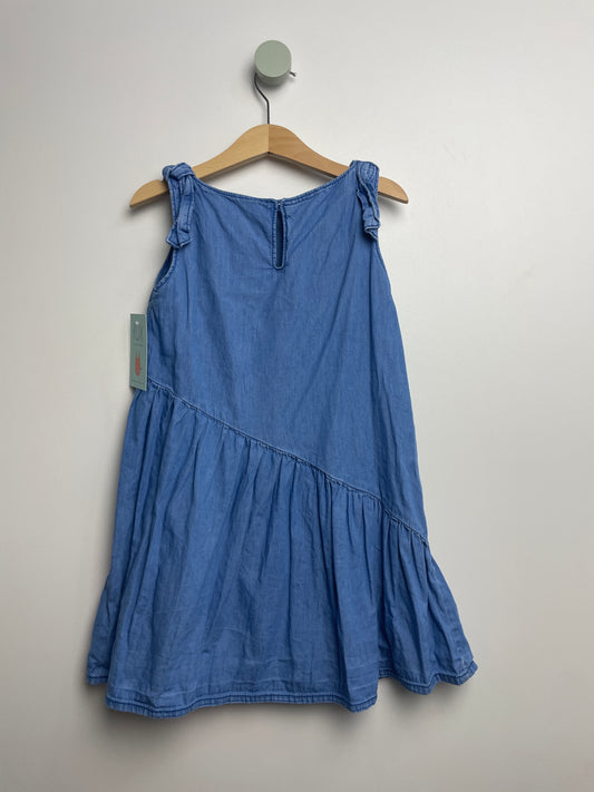 Kleid • 116 • zara