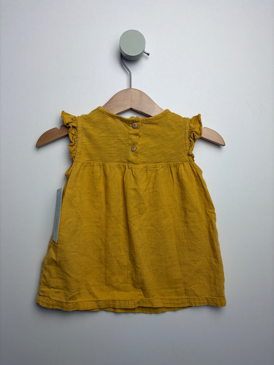 KLEID • 62 • PLAY UP
