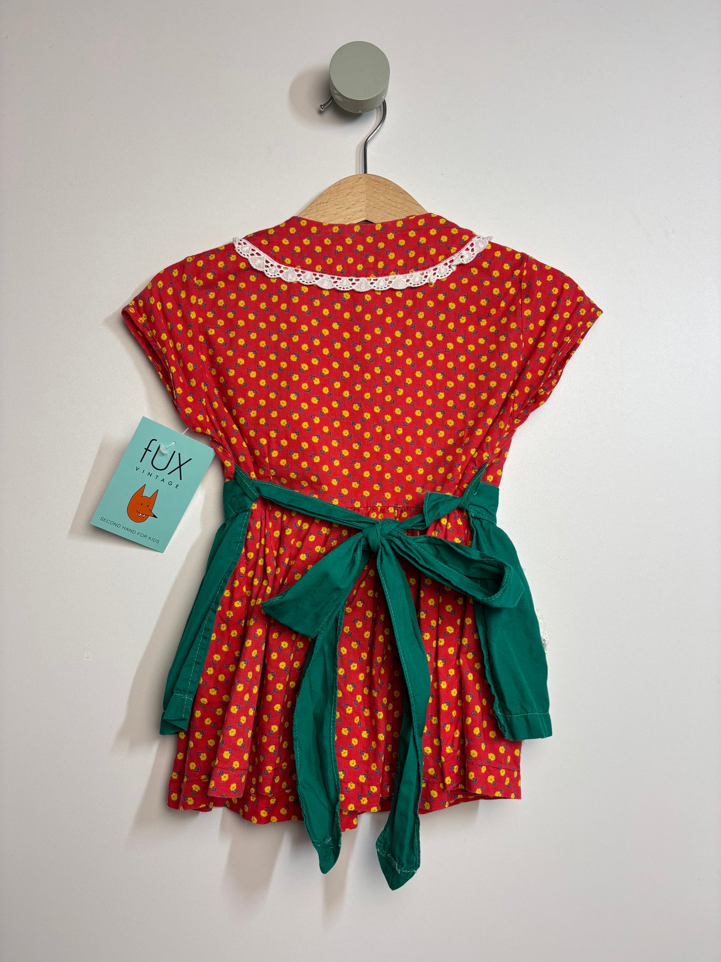Kleid Blümchen mit Schürze • 74 • true vintage