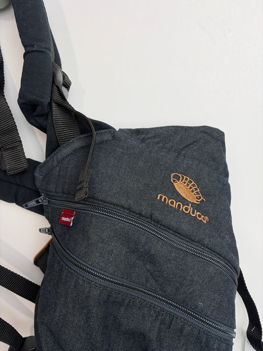 BABYTRAGE • XT • MANDUCA