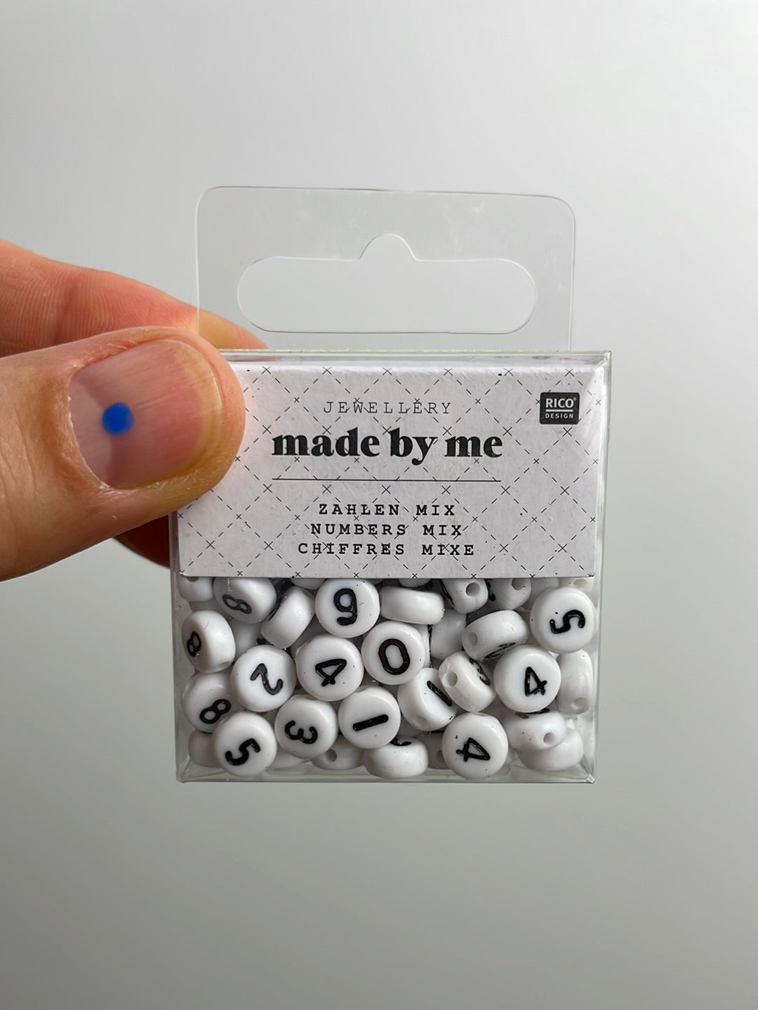 Made by Me • Perlen Zahlen-Mix weiß 165 Stück