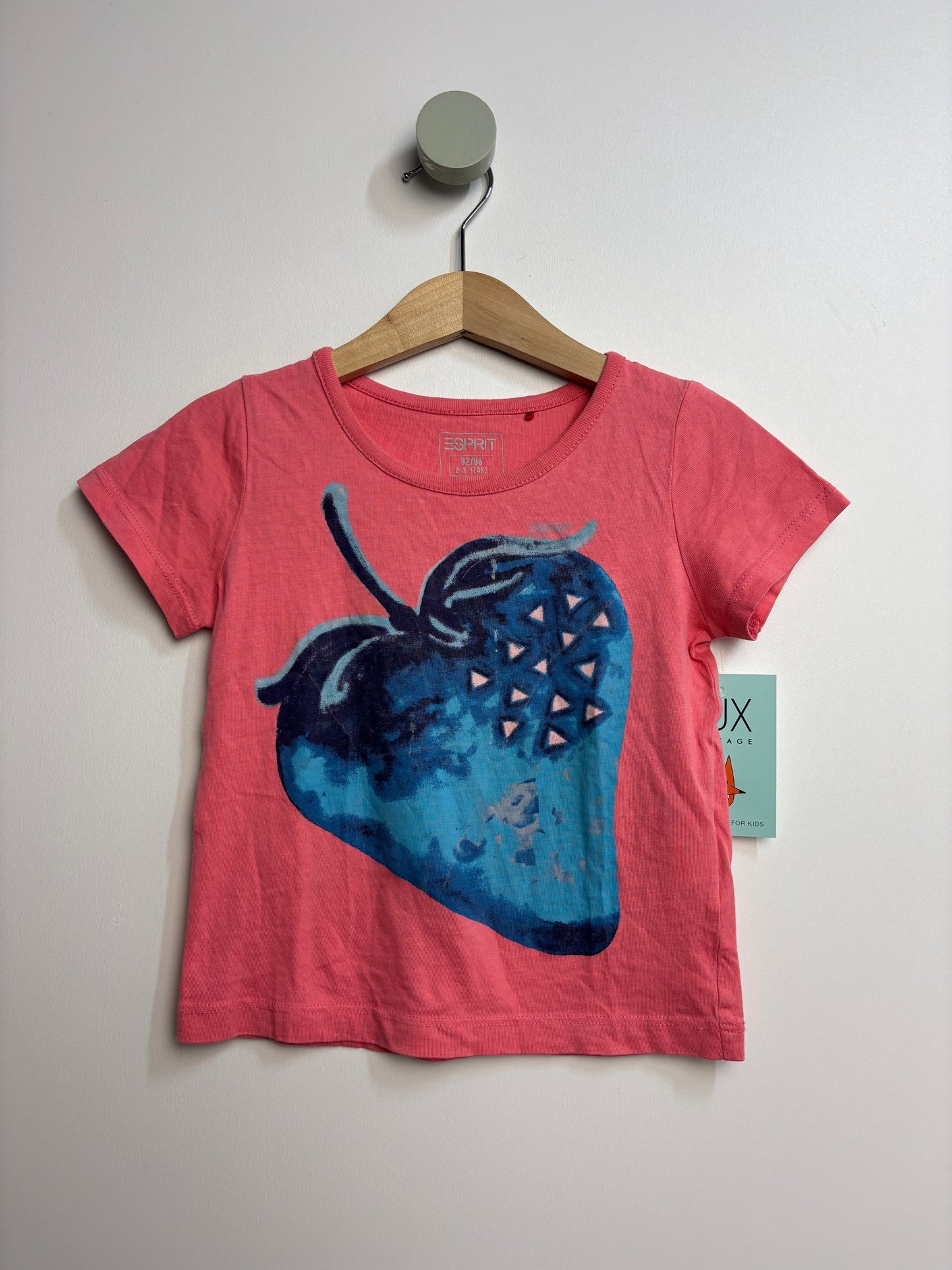 T-Shirt Erdbeere • 92 • esprit