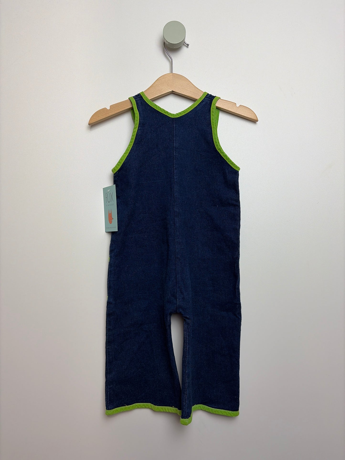 LATZHOSE ELEFANT • 74