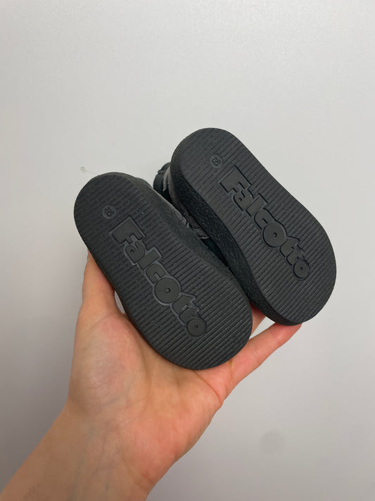 Fellschuhe mit Sohle • Schuh 19 • falcotto