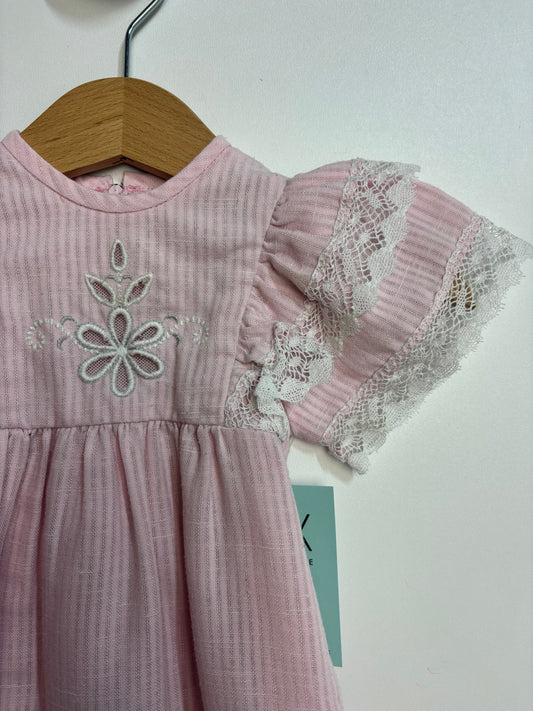 Kleid mit Spitze • 68 • true vintage