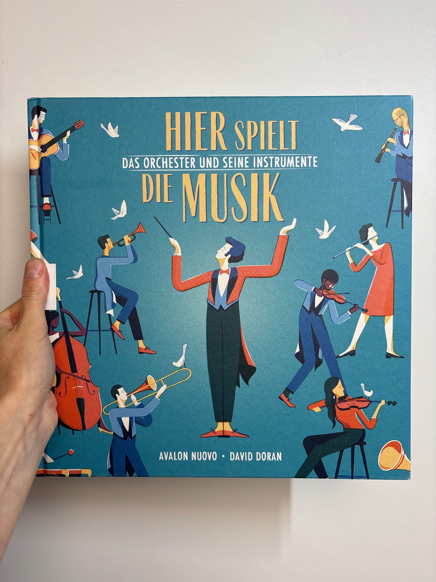 Hierspielt die Musik • knesebeck verlag