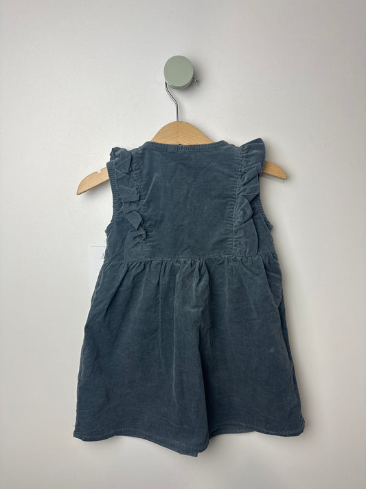 VELOURS KLEID • 80 • NAME IT