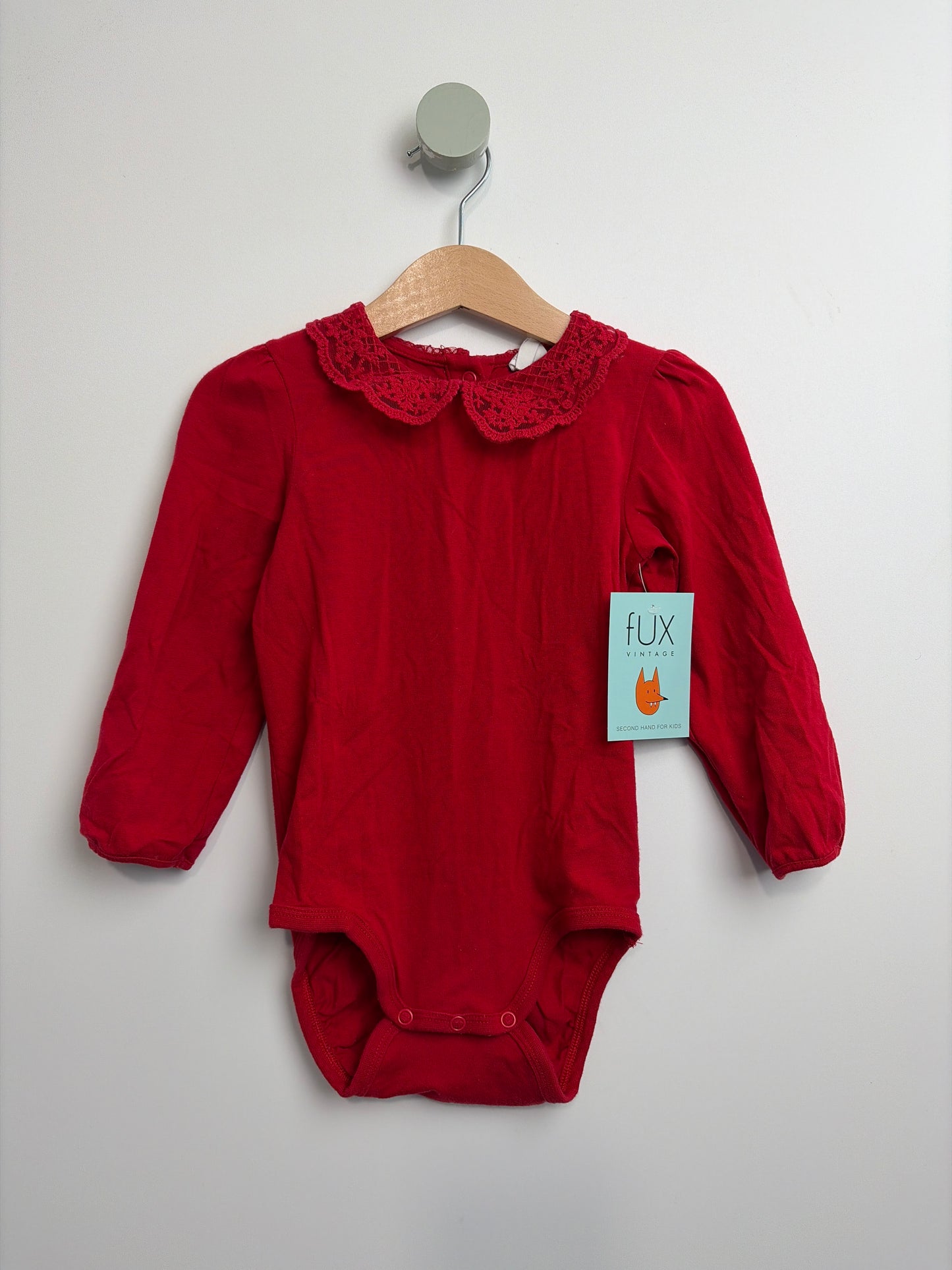 BODY MIT SPITZENKRAGEN • 92 • H&M