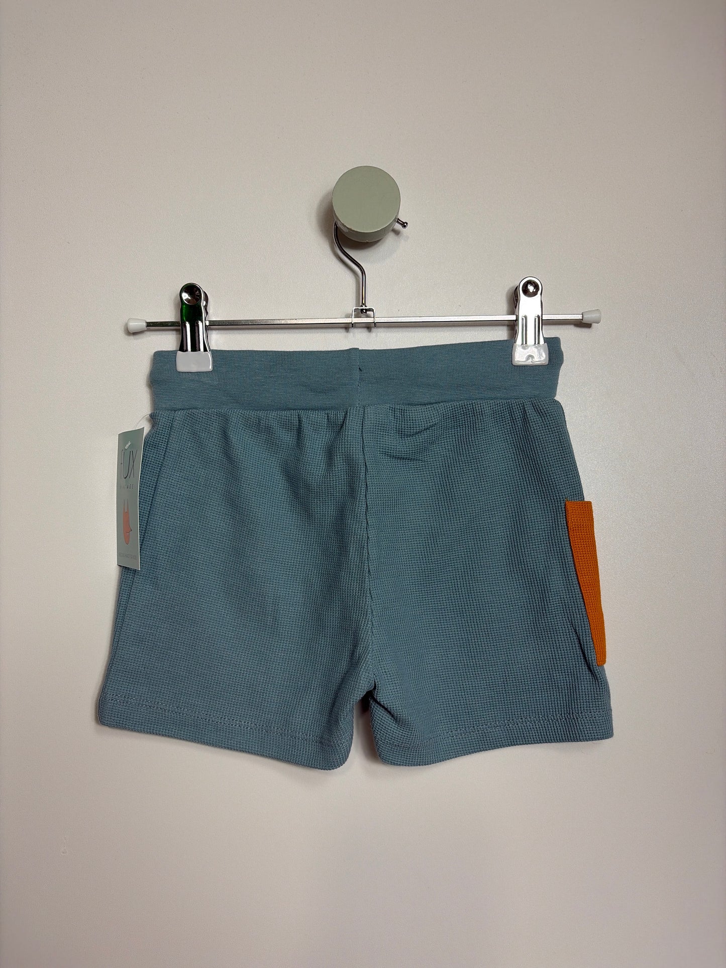 SHORTS • 98 • ALANA