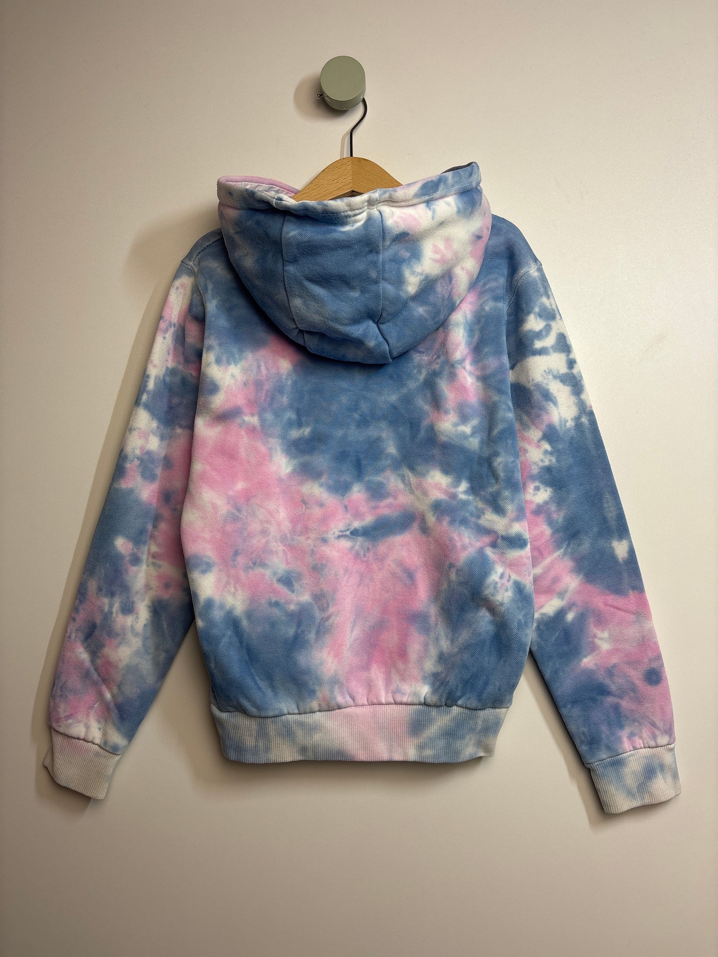Batik Hoodie • 128 • ellesse