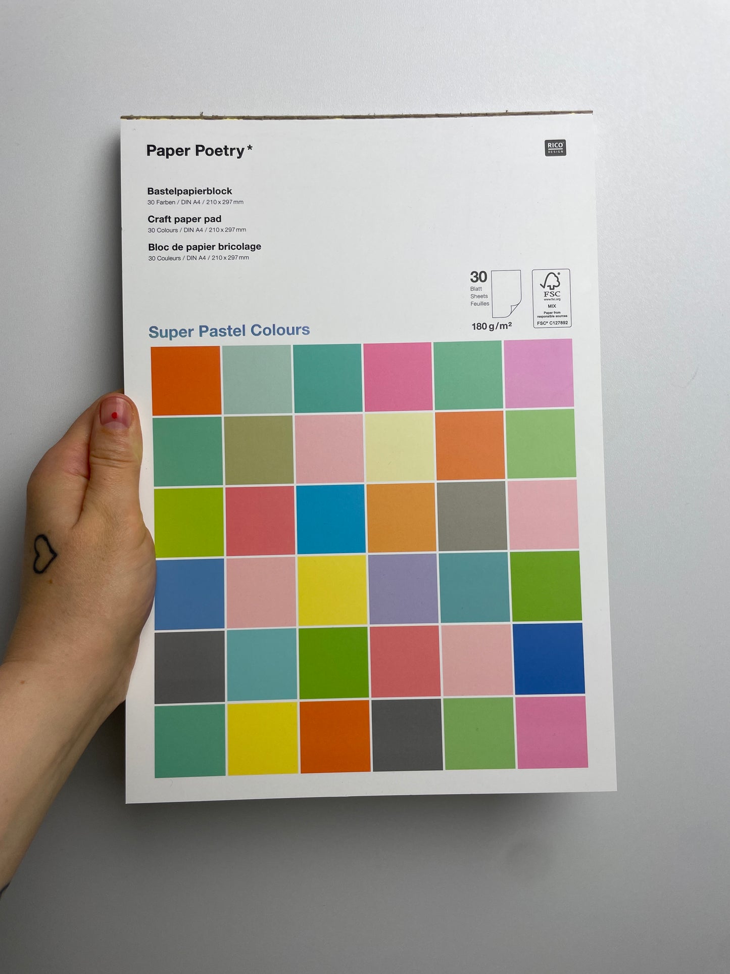 Paper Poetry • Bastelblock Super Pastel Colours • A4 180g/m² 30 Blatt