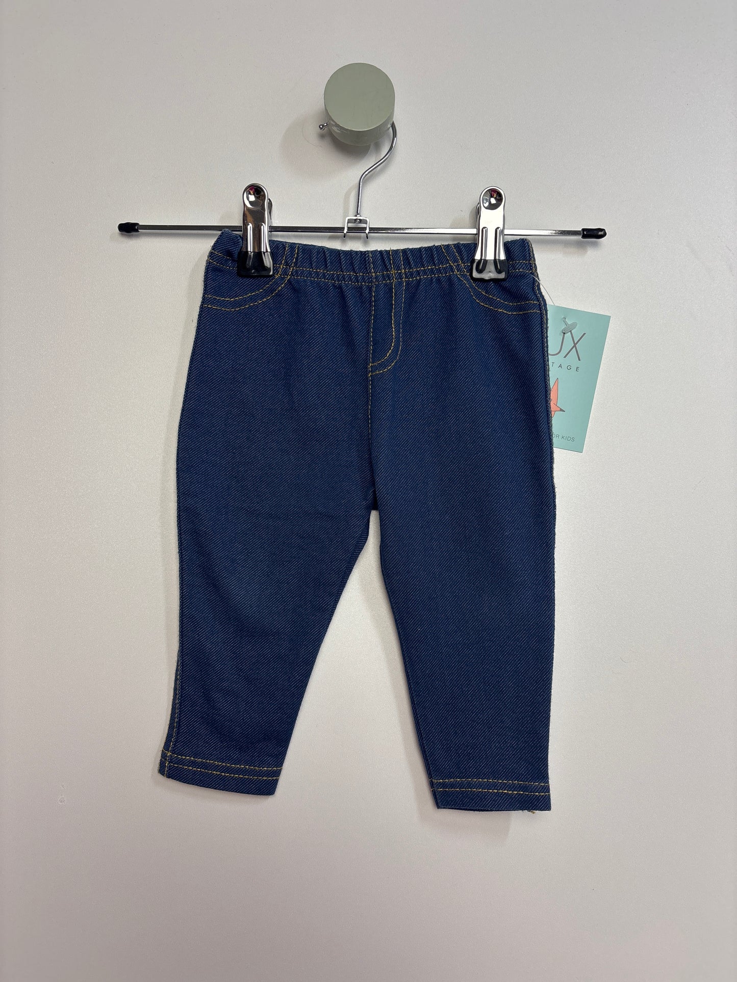 Treggings • 62 • early days