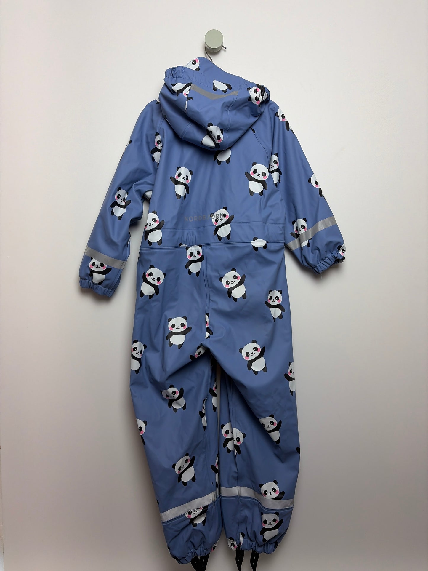 REGENOVERALL PANDAS • 116 • NORDBJØRN