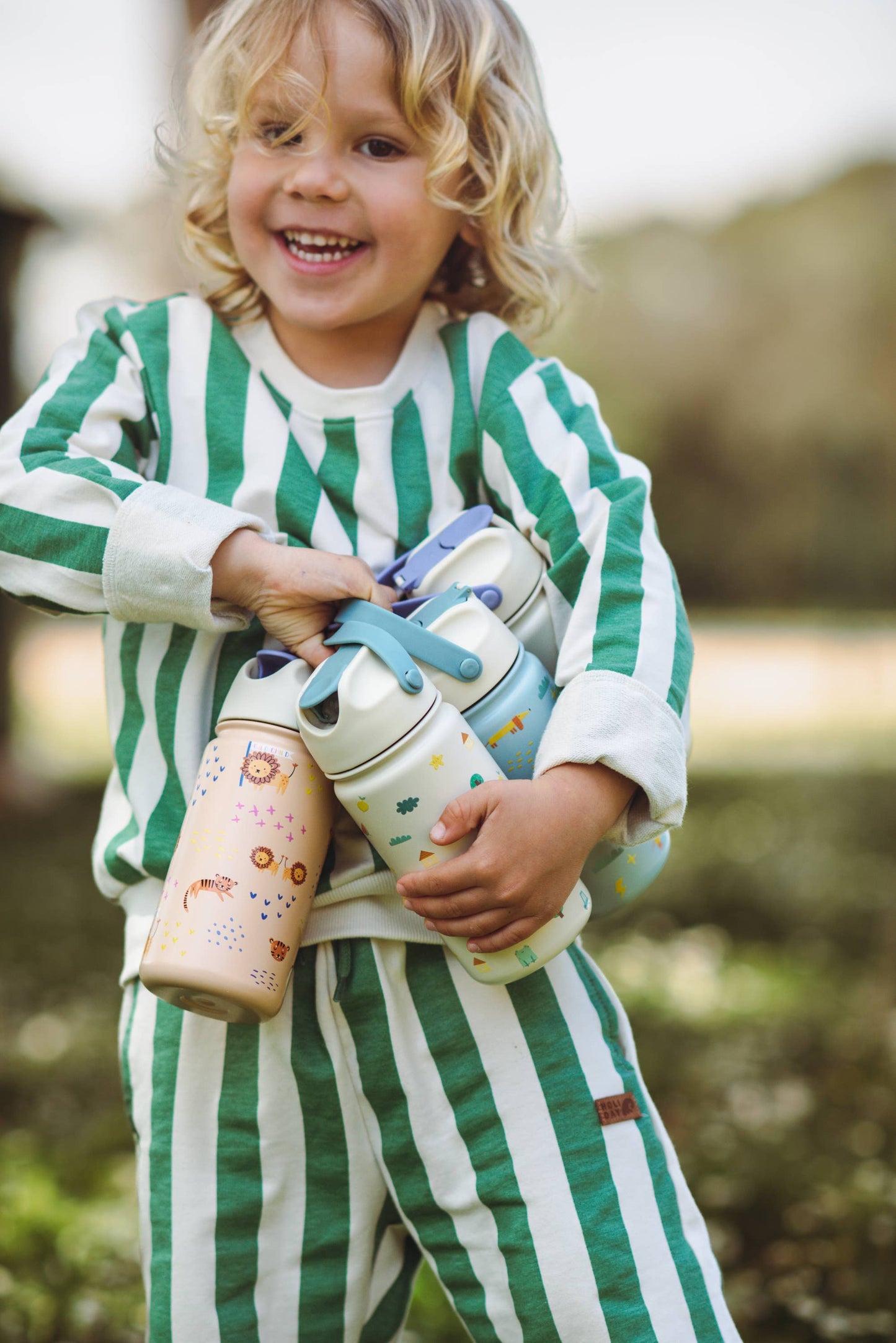 Isolierte Origami Kinderflasche aus Edelstahl