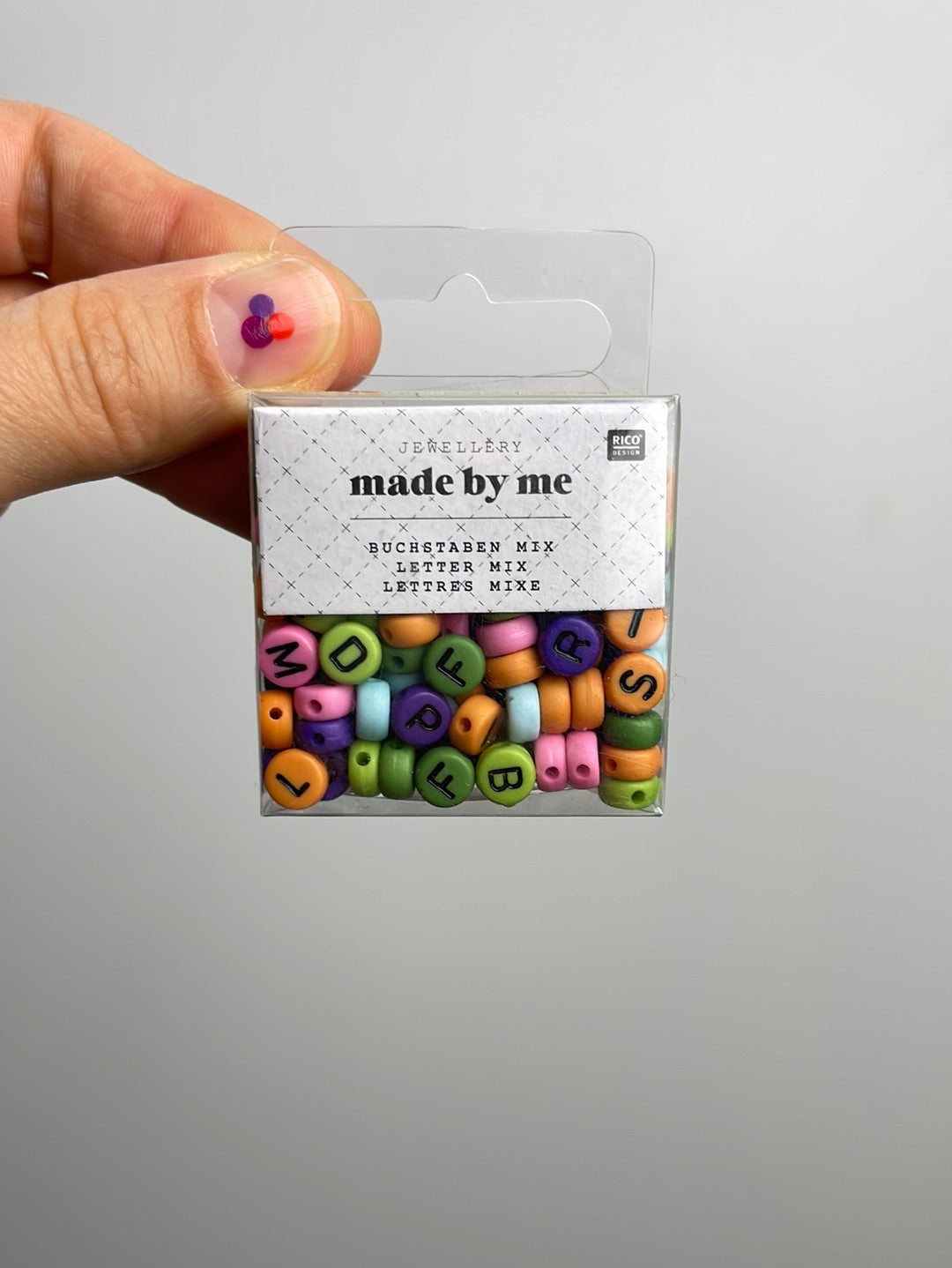 made by me • Buchstabenmix • Multicolor