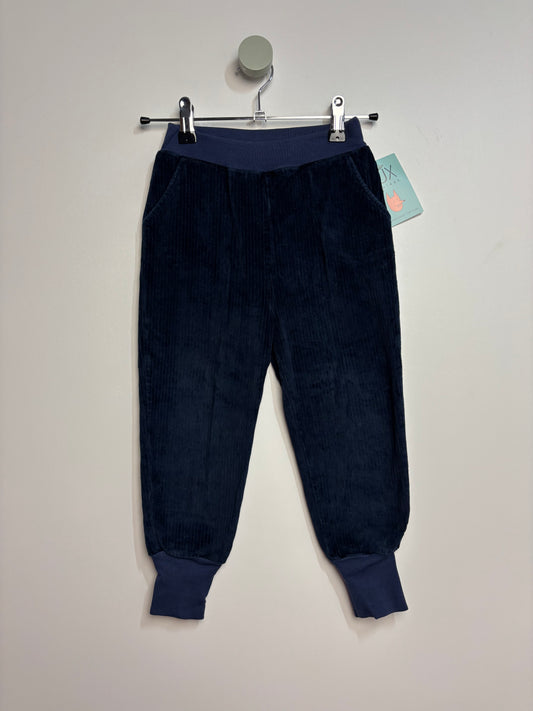 Cordhose • 98 • leela cotton
