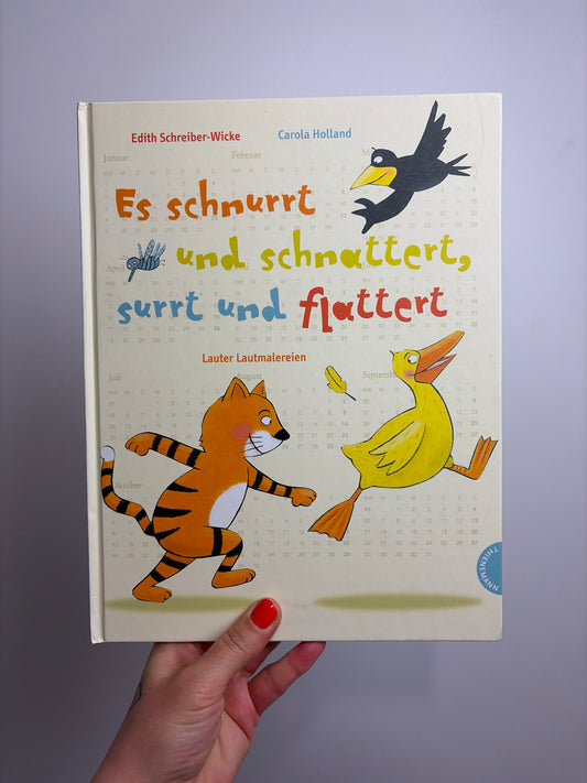 BUCH • ES SCHNURRT UND SCHNATTERT, SURRT UND FLATTERT• THIENEMANN