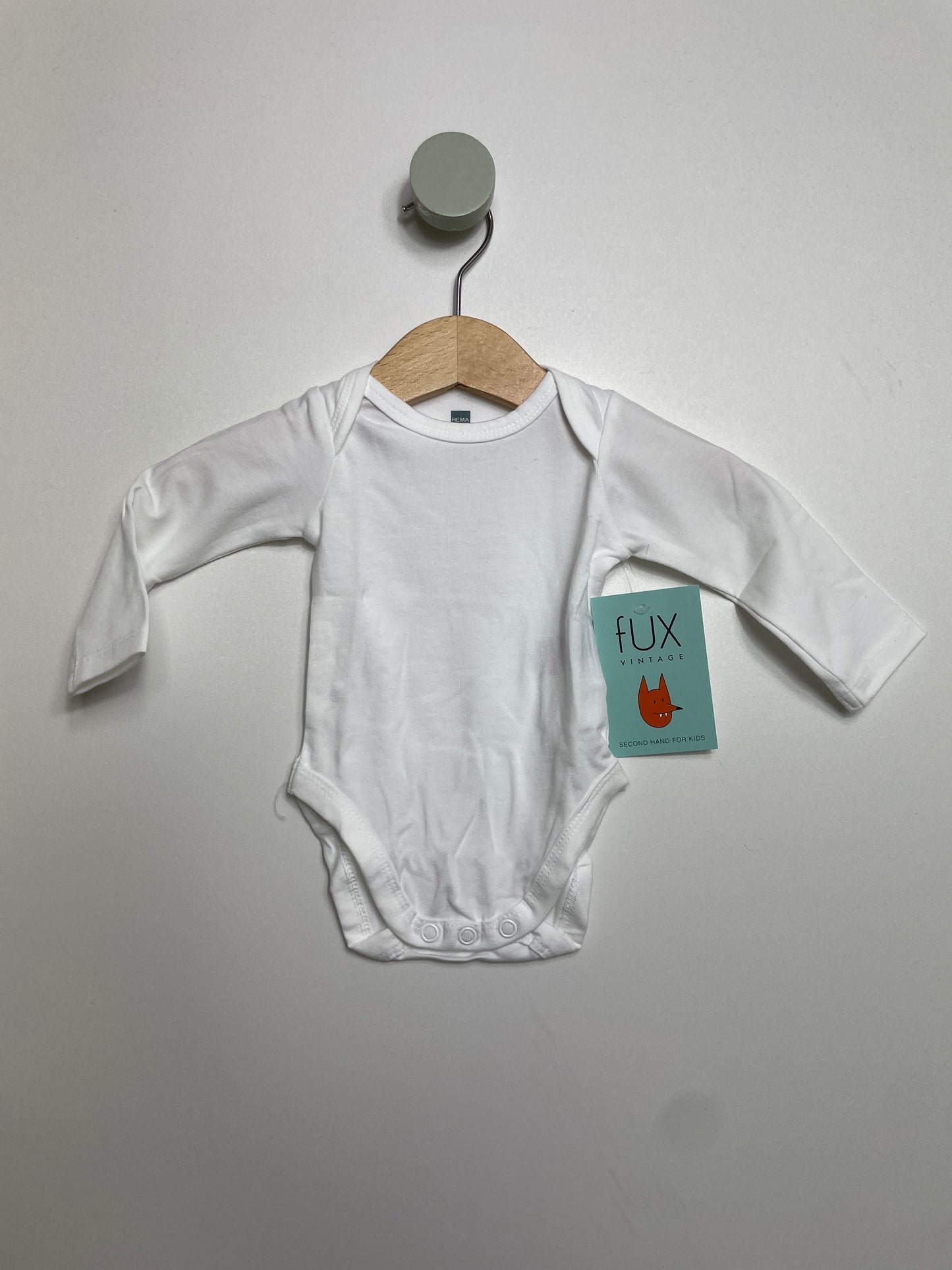 Body • 50 • hema